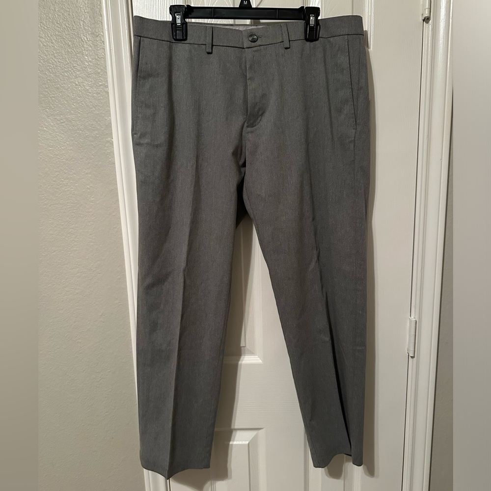 Gray Haggar dress pants